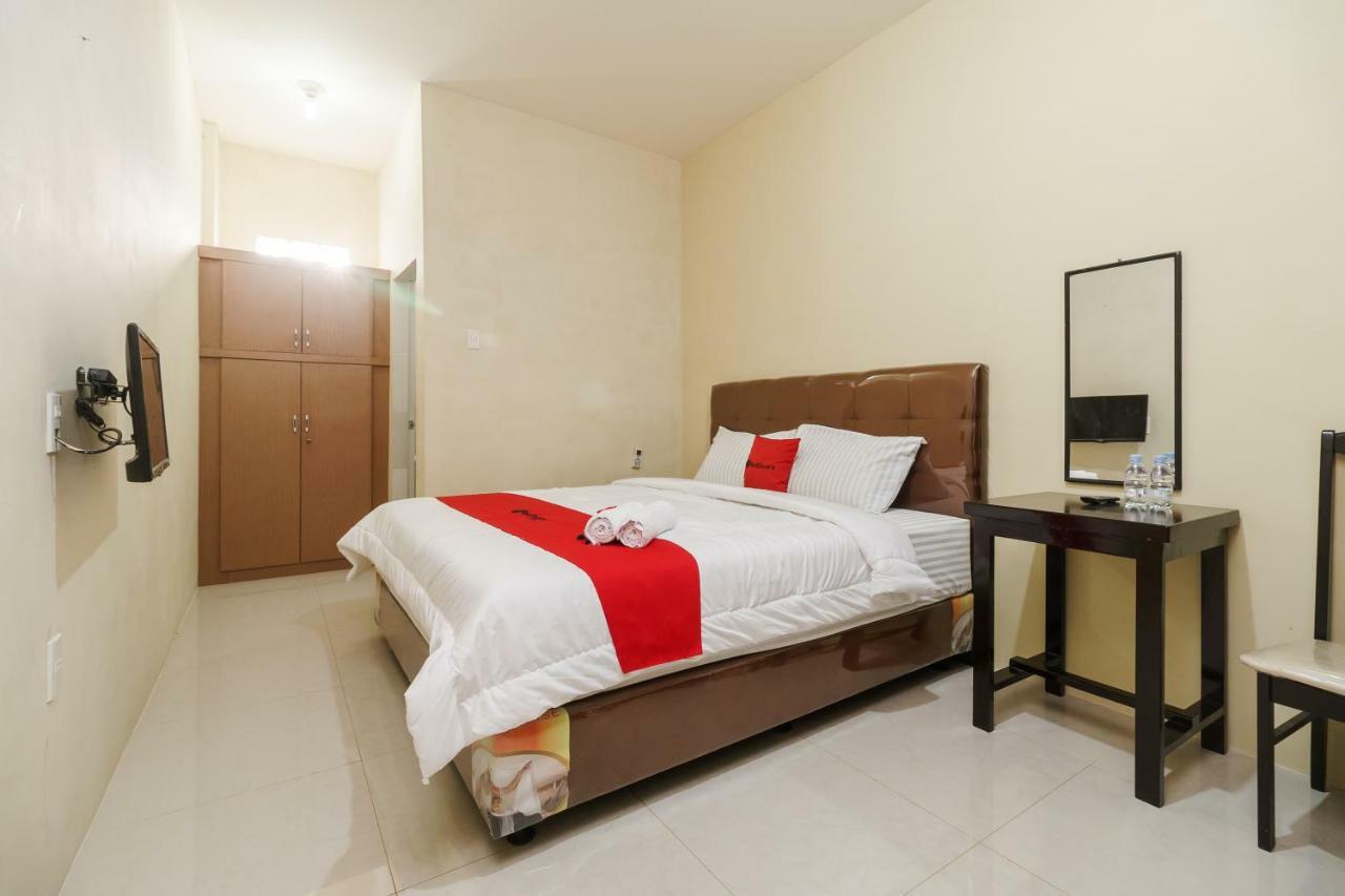 Hotel Reddoorz Syariah Near Rs Pirngadi Medan Exteriér fotografie
