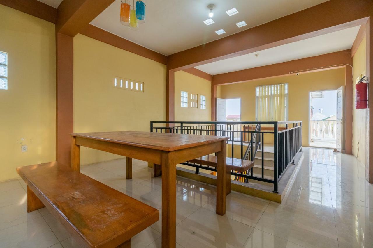Hotel Reddoorz Syariah Near Rs Pirngadi Medan Exteriér fotografie