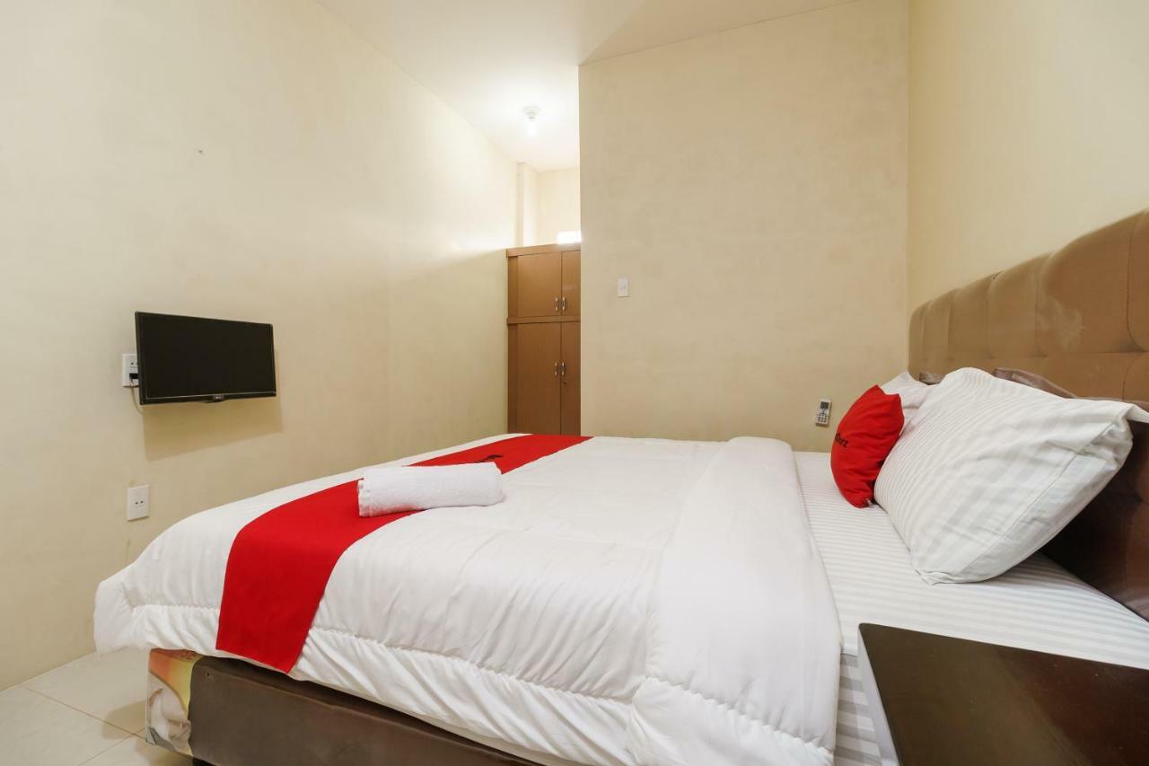 Hotel Reddoorz Syariah Near Rs Pirngadi Medan Exteriér fotografie
